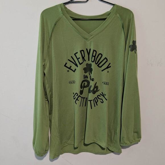 Unbranded Other - "Everybody In The Pub Gettin' Tipsy" Green Long Sleeve Shirt